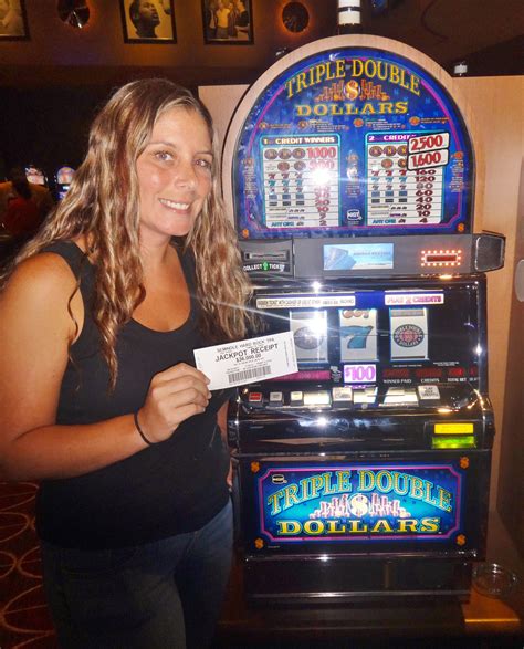 3 Lucky Jackpot Winners Take Home Thousands At Hard Rock