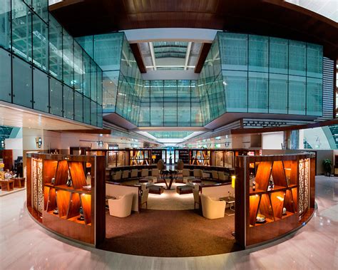 emirates newly refurbished moet chandon lounge  dubai international