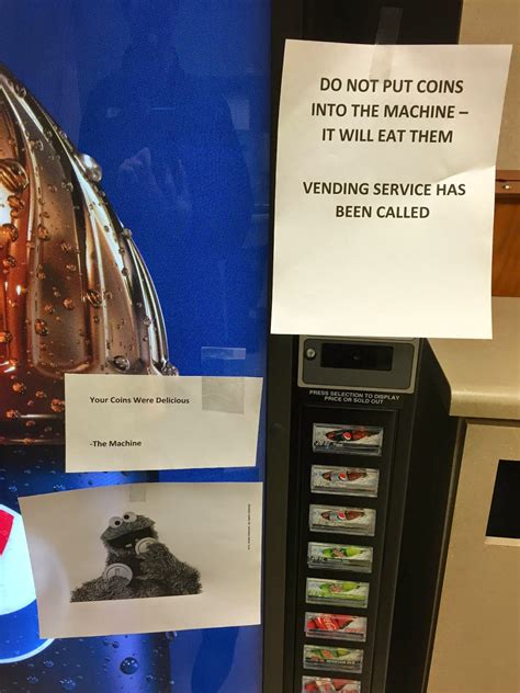 put coins   machine   eat  vending service