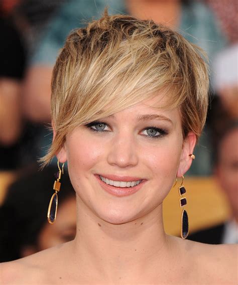 jennifer lawrence with short hair