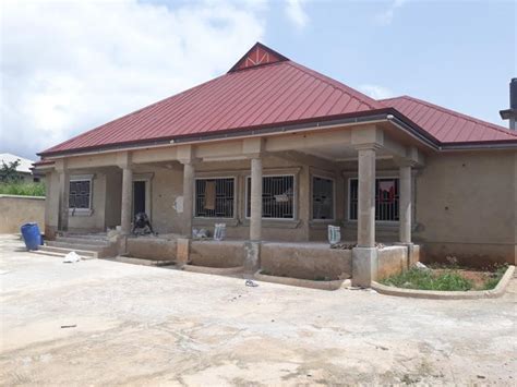 houses  sale  kumasi ghana meqasa