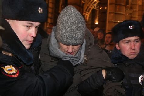 russian opposition leader alexei navalny detained near rally wsj