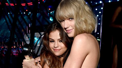 taylor swift posts supportive instagram for selena gomez teen vogue