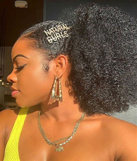 𝙛𝙤𝙡𝙡𝙤𝙬 𝙢𝙚 𝙛𝙤𝙧 𝙢𝙤𝙧𝙚 🦋 ↠ 𝙥𝙧𝙞𝙫𝙖𝙩𝙚𝙤𝙣𝙩𝙖𝙧𝙞𝙤 In 2020 Natural Hair Styles