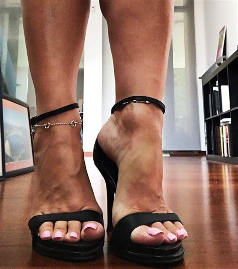 pin on sexy feet in sexy shoes