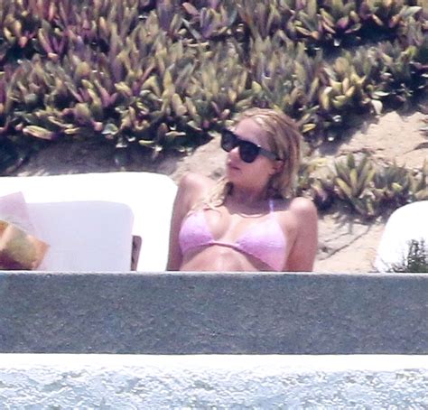 ashley benson bikini pics the fappening 2014 2019 celebrity photo leaks