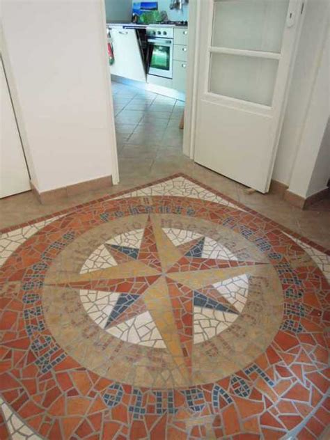 Le casseforme in polistirolo di facile . Rosone per pavimento