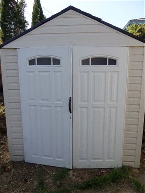 lot detail rubbermaid  square storage shed  wood