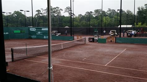 mens clay court championship  great battle   thumping