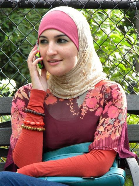 Hijab Street Fashion Style Is Energy Hijab 2017