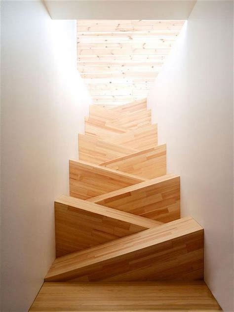 examples  modern stair design    step   rest