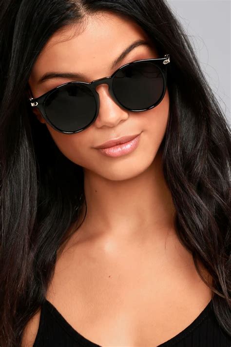 light it up black sunglasses in 2021 black sunglasses sunglasses