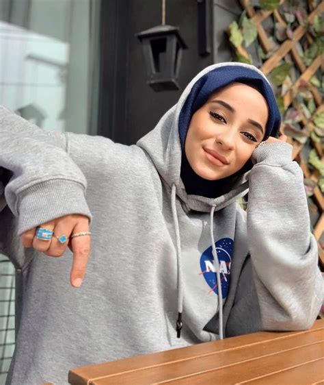 hijab sport streetwear in 2020 hijabi fashion street