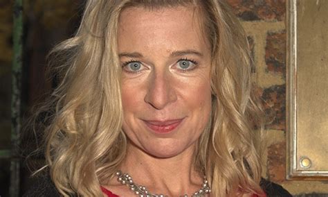 katie hopkins apologises for timing of tweet about scottish life