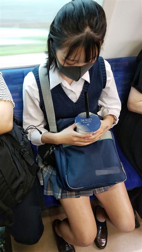 電車 Jkちゃんねる 女子高生画像サイト