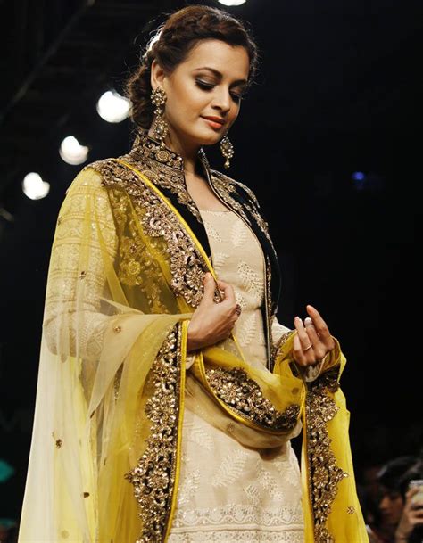Dia Mirza Lakme Fashion Week India Fashion Asian Fashion Womens