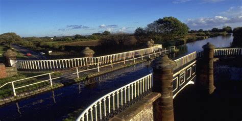 aqueducts canal river trust