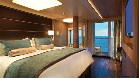 luxurious world   haven  norwegian cruise  travel