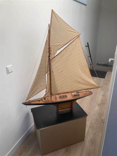 yacht model  wood    century catawiki