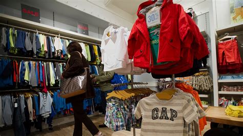 gap  navy baby clothes sales sign  financial distress ctv news