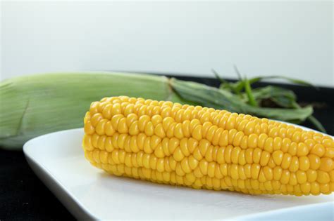 Super Quick And Easy Corn On The Cob Steve S Kitchen