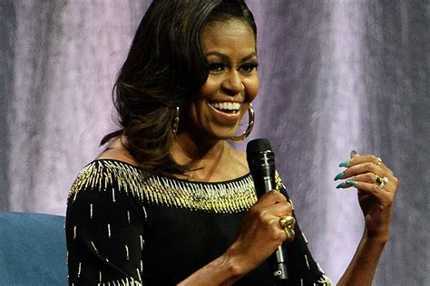 Michelle Obama Compares Donald Trump To Divorced Dad London Evening