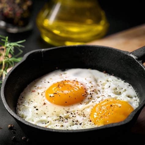 Egg Fry Recipe – How To Make Egg Fry Licious