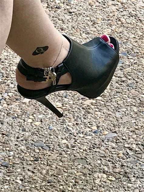Wife’s New Hotwifing Peeptoe Platform Heels And Hotwife Anklet
