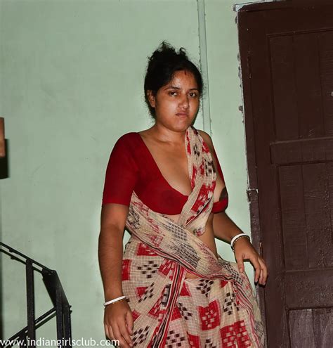 indian bhabhi big boobs filmed by husband cleaning floor indian girls club