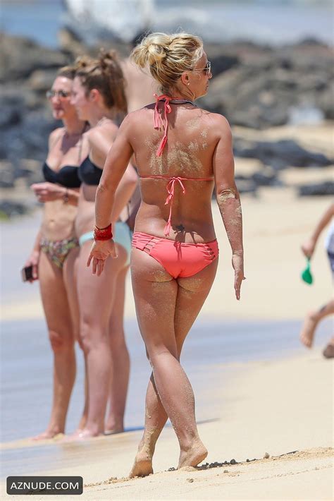 britney spears sexy hot milf body on the beach in hawaii aznude