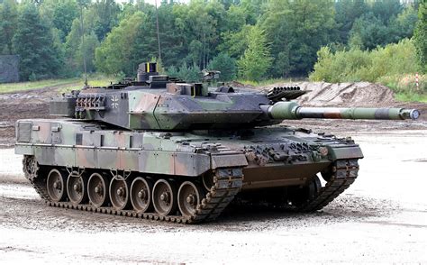 leopard  tank   badass