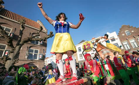 carnaval zaltbommel gaat de binnenstad uit  afwachting van nieuw evenemententerrein foto