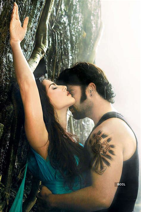 Sachiin Joshi And Sunny Leone Share A Steamy Love Making Scene From The