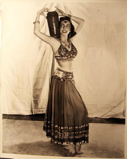 A Wriggle In Time Historical Artifacts Of Belly Dancing The New York