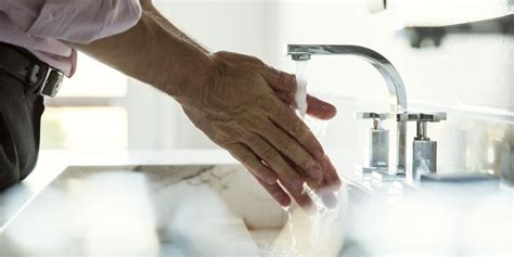 reasons to wash your hands after using the bathroom at home