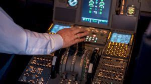airline pilots  paid pilot institute
