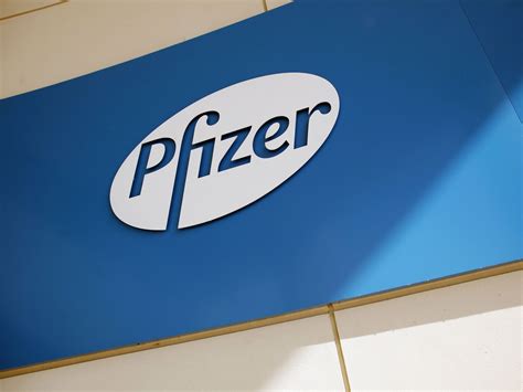 pfizer drops astrazeneca takeover bid american drugs giant admits