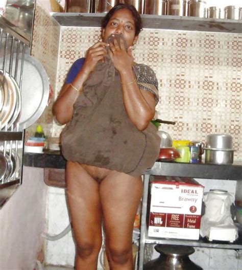 desi tamil mature aunty nude in kitchen mature porn photo