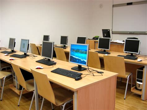 images technology training room classroom learning pc