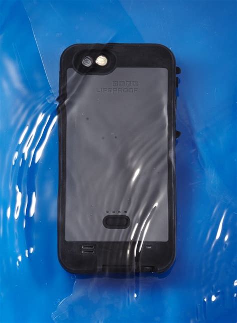don t go naked these cases make your iphone 6 better wsj