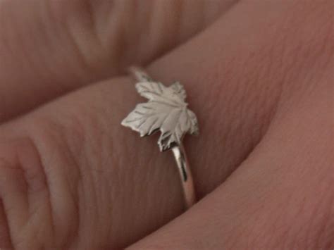 maple leaf ring stackable sterling silver maple leaf ring etsy