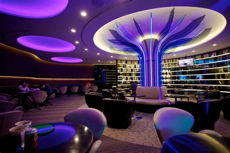 great business class lounges  wise traveller eva air airport