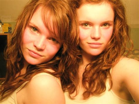 red head lesbian twins tubezzz porn photos