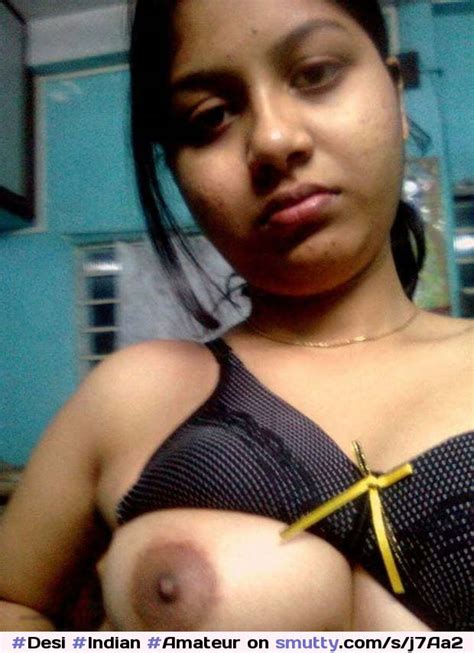 desi indian amateur selfie flashing tits bigboobs