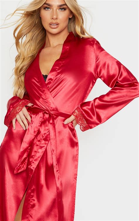 Red Long Lace Trim Satin Robe Prettylittlething
