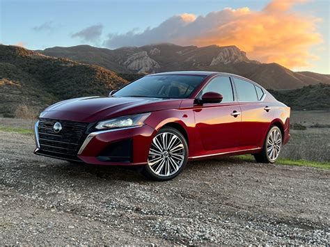 discover   nissan altima  game changer   class ray brandt nissan