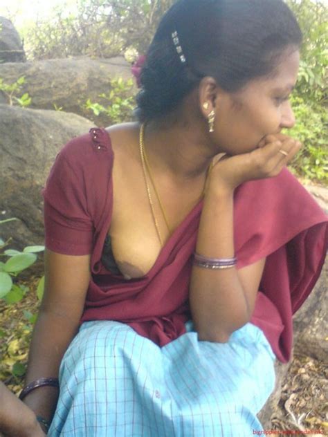 indian village aunty boobs —
