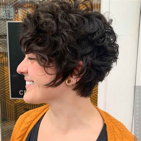 cutest short curly bob haircuts  curly hair