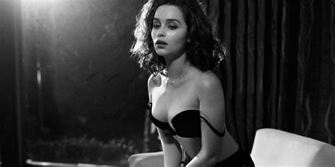 Emilia Clarke Esquire Magazines 2015 Sexiest Woman Alive