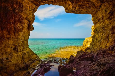 hoehle cyprus der schoene blick auf meer  foto bild landschaft lebensraeume meer strand